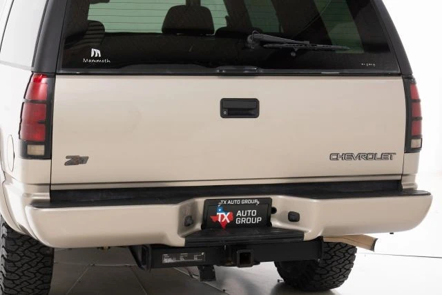 2000 Chevrolet Tahoe 2nd Gen - Image 17 of 21