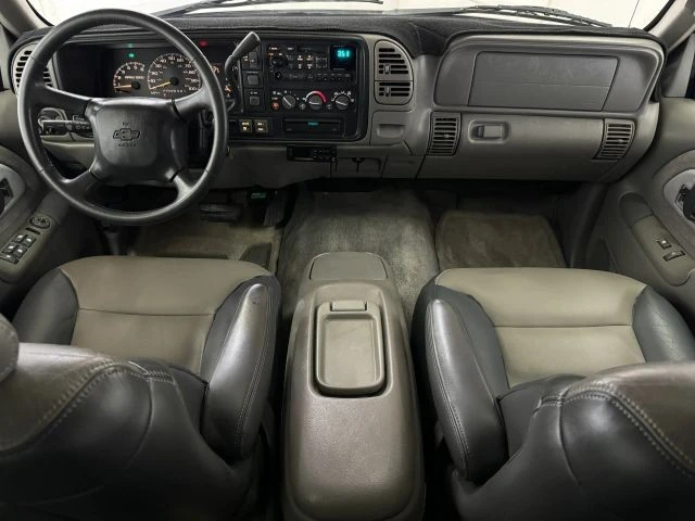 2000 Chevrolet Tahoe - Image 2 of 21
