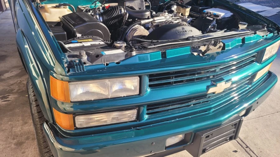 2000 Chevrolet Tahoe 1st Gen - Image 8 of 13