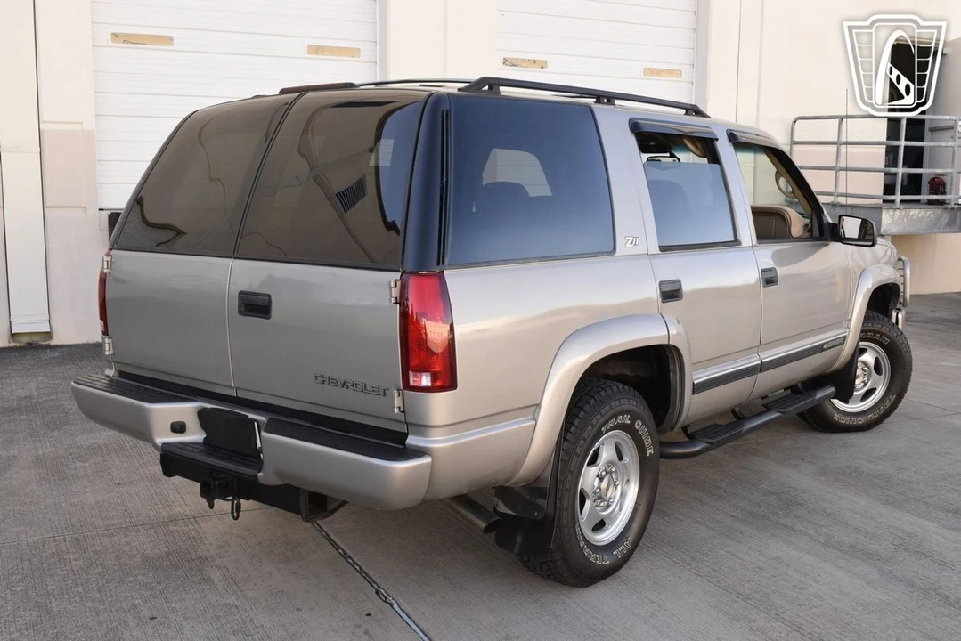 2000 Chevrolet Tahoe 2nd Gen - Image 15 of 21