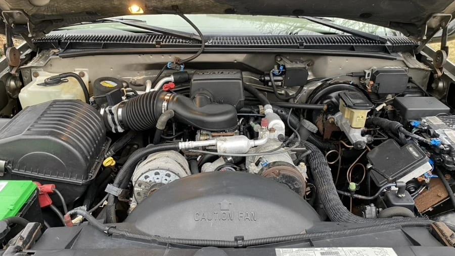 2000 Chevrolet Tahoe 1st Gen - Image 11 of 19