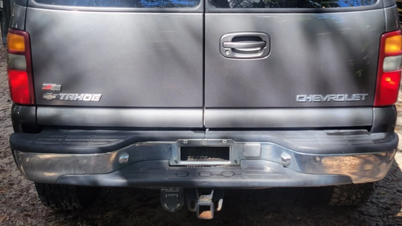 2000 Chevrolet Tahoe 1st Gen - Image 7 of 8