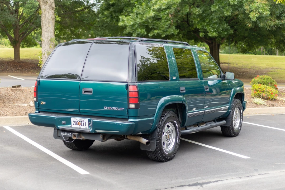 2000 Chevrolet Tahoe 1st Gen - Image 6 of 31