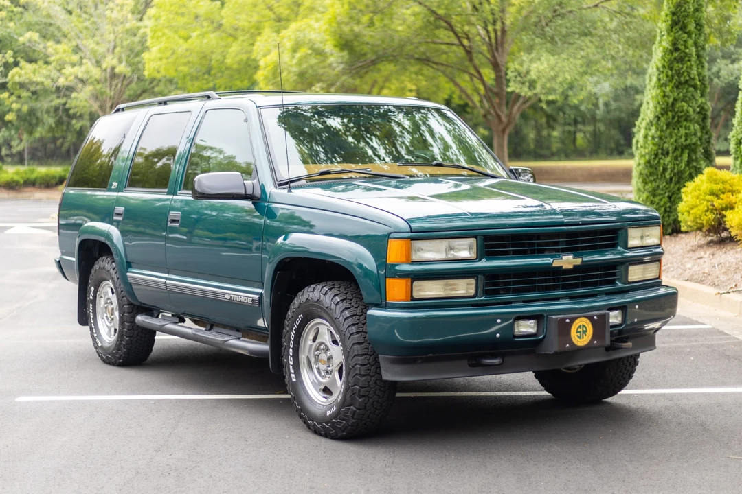 2000 Chevrolet Tahoe 1st Gen - Image 8 of 31