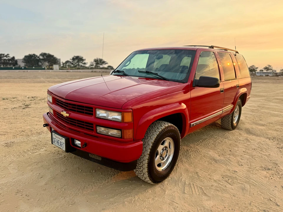 2000 Chevrolet Tahoe 2nd Gen - Image 18 of 31