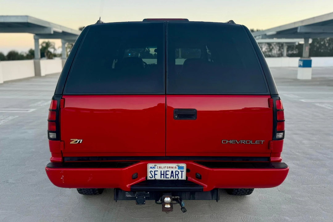 2000 Chevrolet Tahoe 2nd Gen - Image 5 of 31