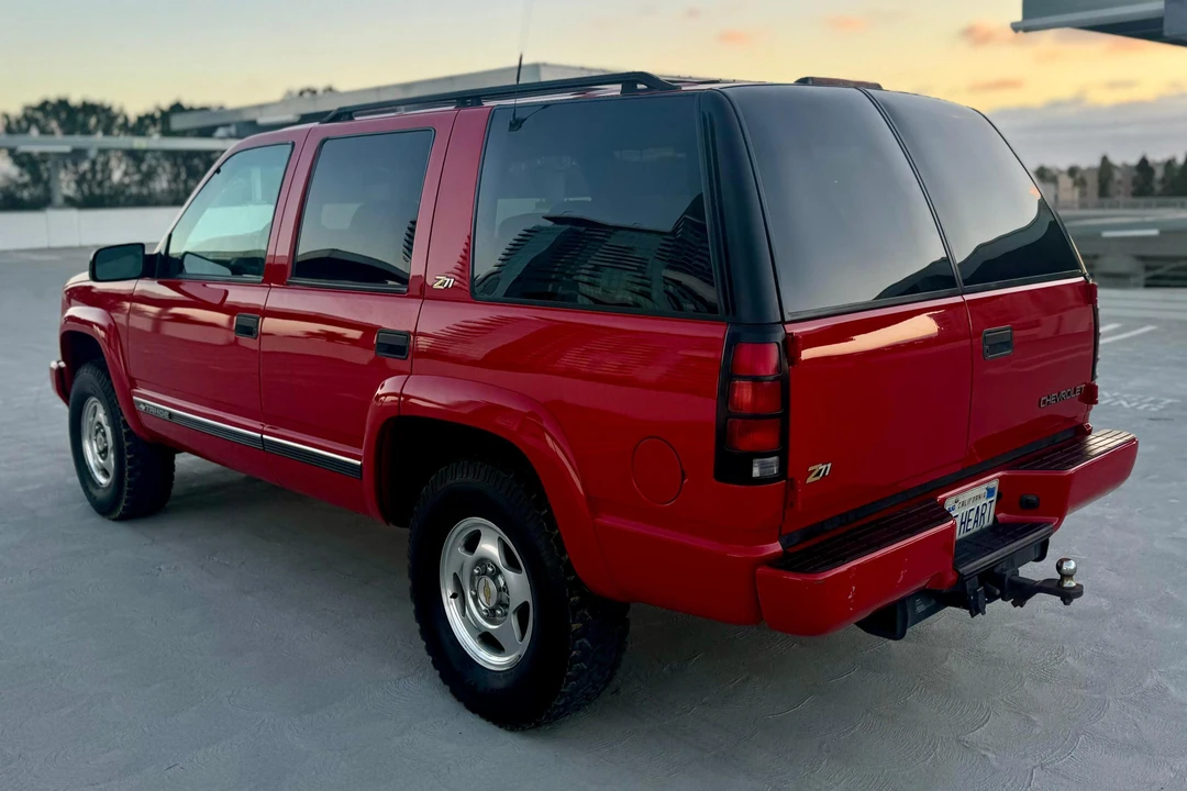 2000 Chevrolet Tahoe 2nd Gen - Image 4 of 31
