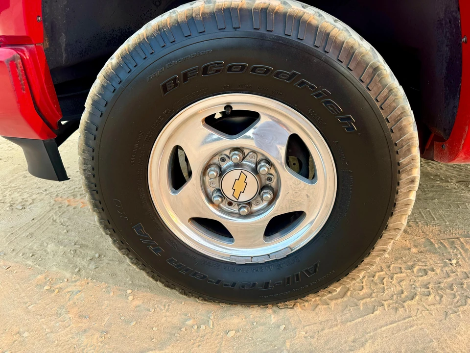 2000 Chevrolet Tahoe 2nd Gen - Image 31 of 31
