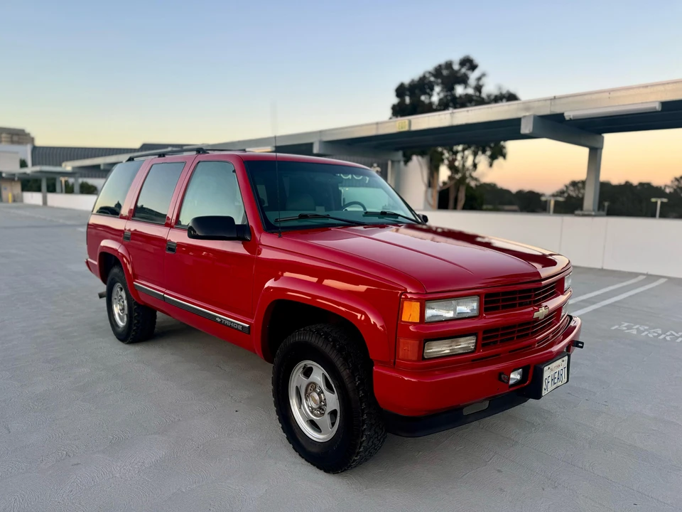 2000 Chevrolet Tahoe 2nd Gen - Image 13 of 31