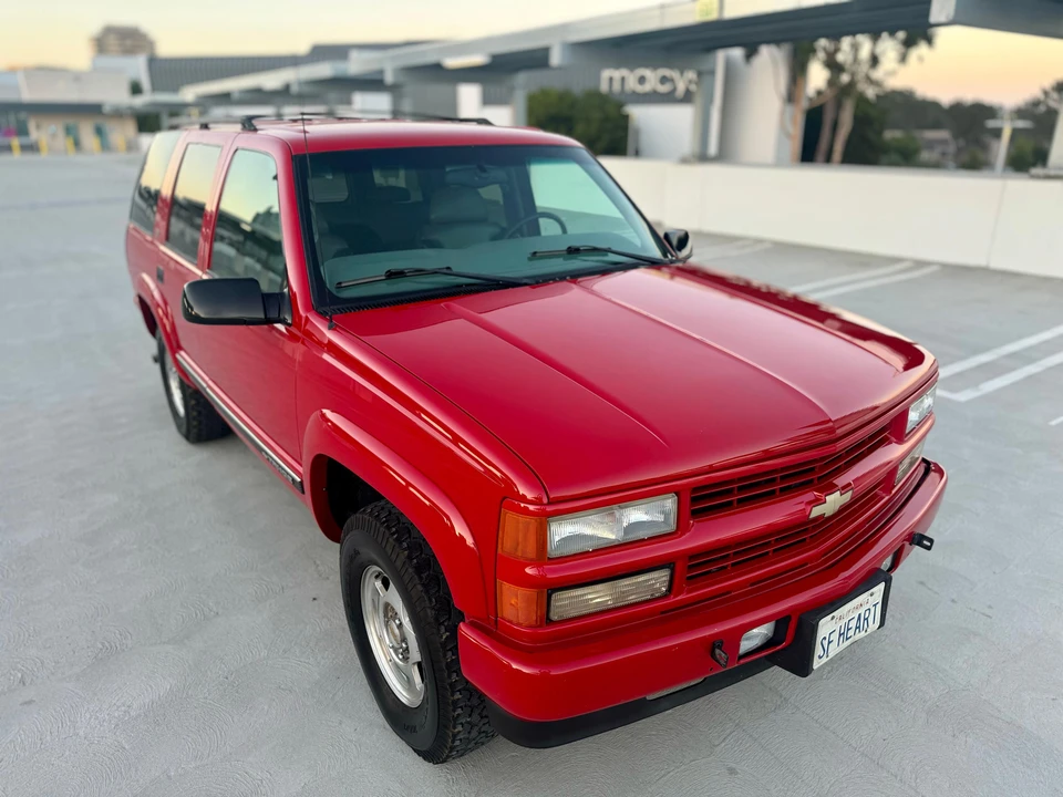 2000 Chevrolet Tahoe 2nd Gen - Image 14 of 31