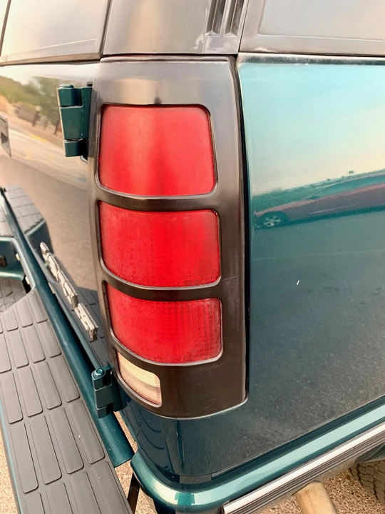 2000 Chevrolet Tahoe 1st Gen - Image 20 of 31