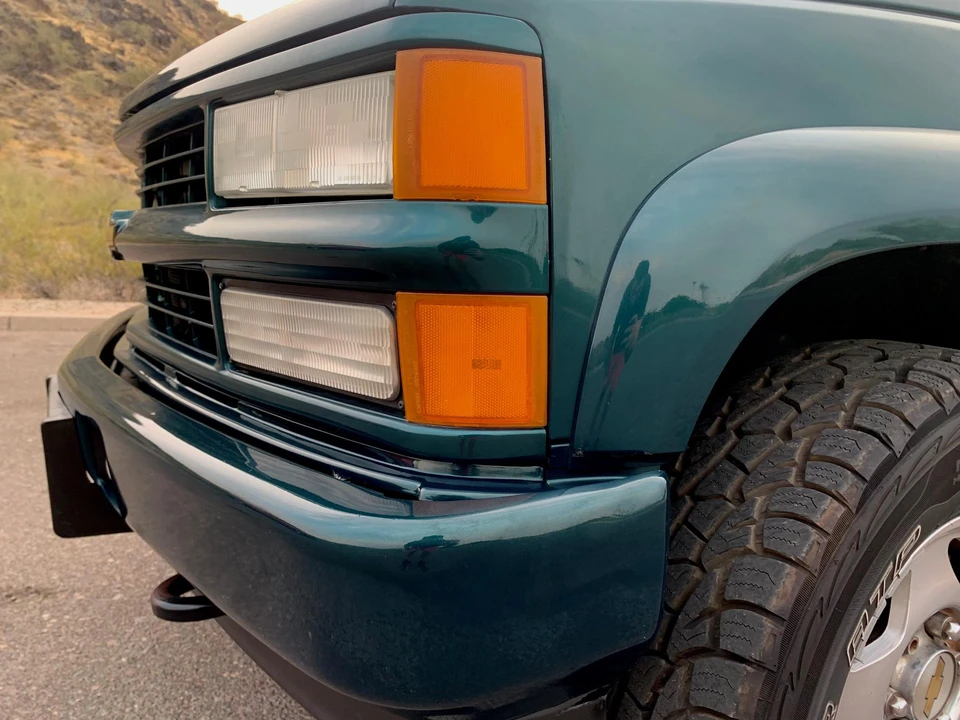 2000 Chevrolet Tahoe 1st Gen - Image 13 of 31