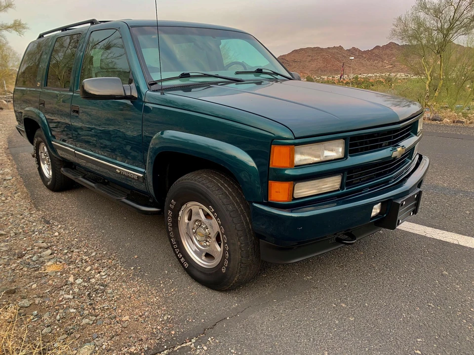 2000 Chevrolet Tahoe 1st Gen - Image 12 of 31