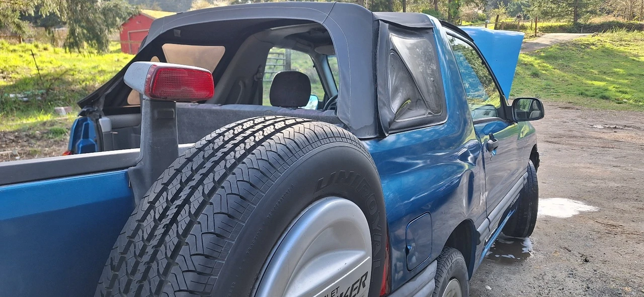 2000 Chevrolet Tracker - Image 4 of 7