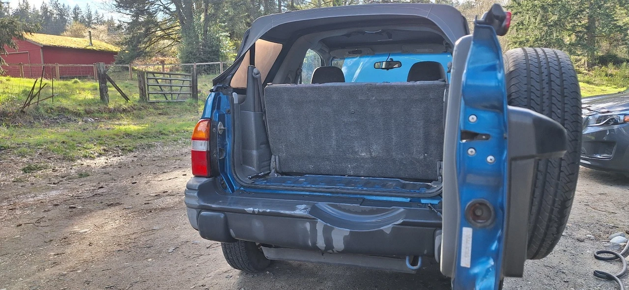 2000 Chevrolet Tracker - Image 7 of 7