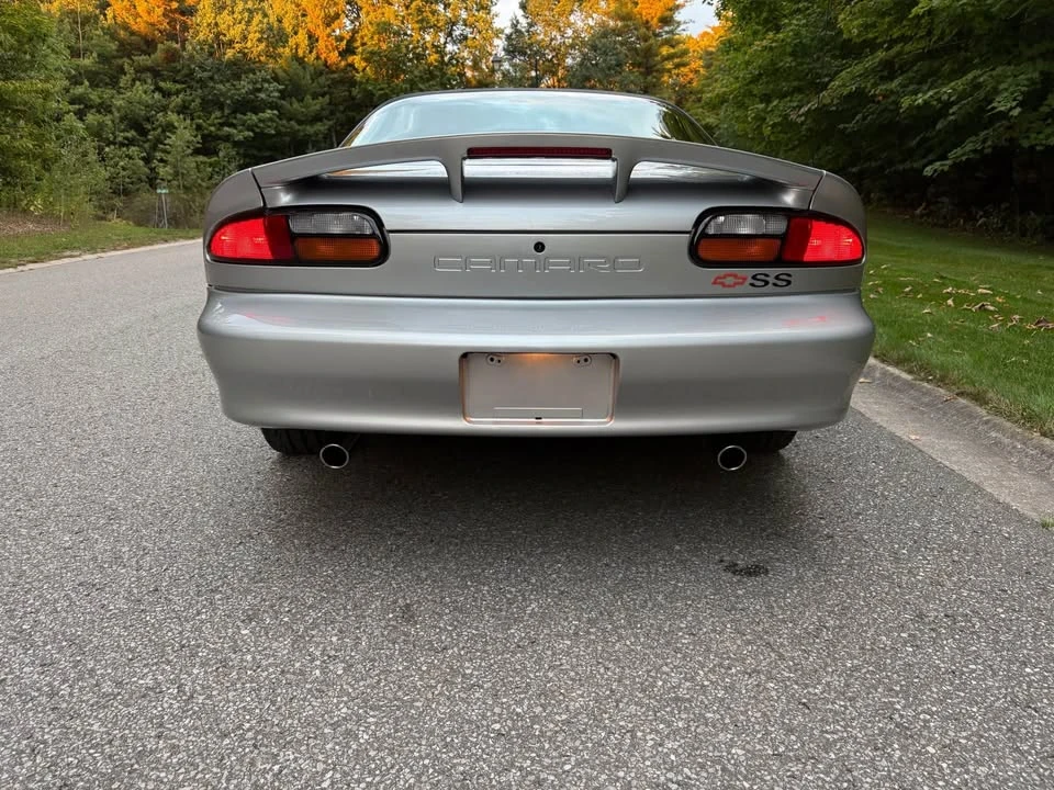 2000 Chevrolet Camaro 4th Gen - Image 5 of 11