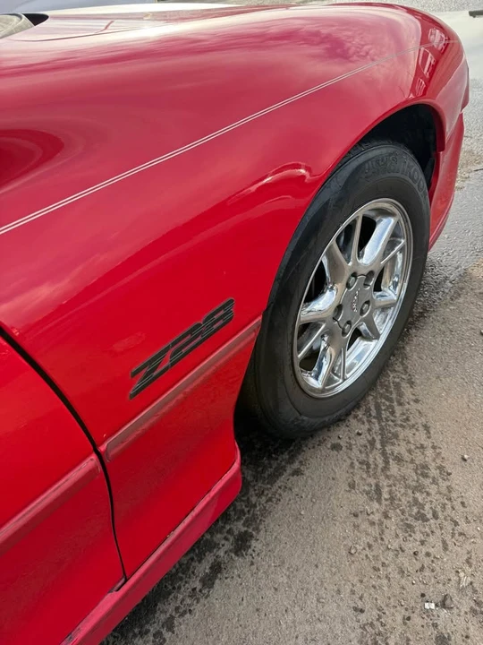 2000 Chevrolet Camaro 4th Gen - Image 2 of 9