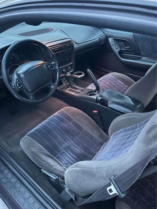 2000 Chevrolet Camaro 4th Gen - Image 6 of 8