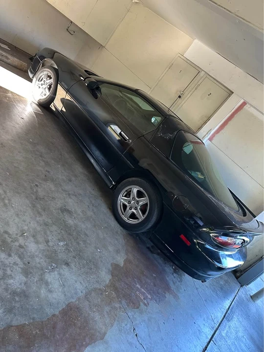 2000 Chevrolet Camaro 4th Gen - Image 3 of 4
