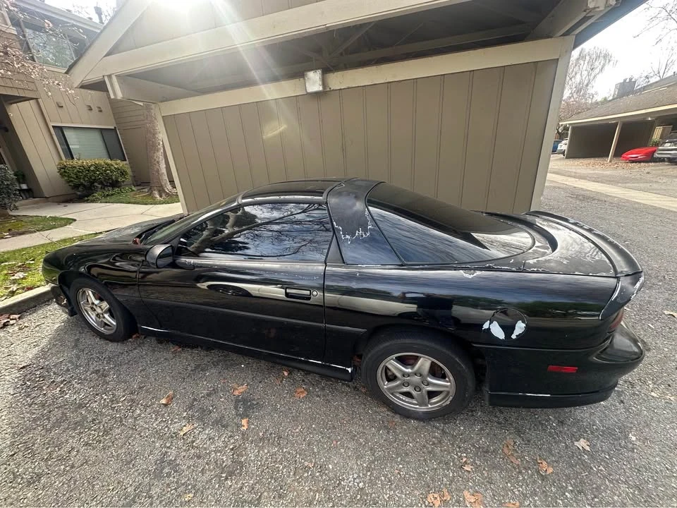 2000 Chevrolet Camaro 4th Gen - Image 2 of 4