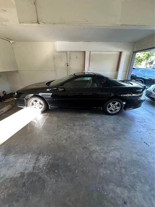 2000 Chevrolet Camaro 4th Gen - Image 4 of 4