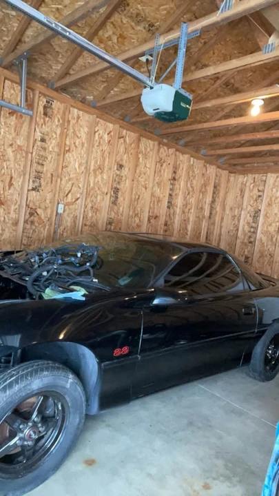 2000 Chevrolet Camaro 4th Gen - Image 4 of 11
