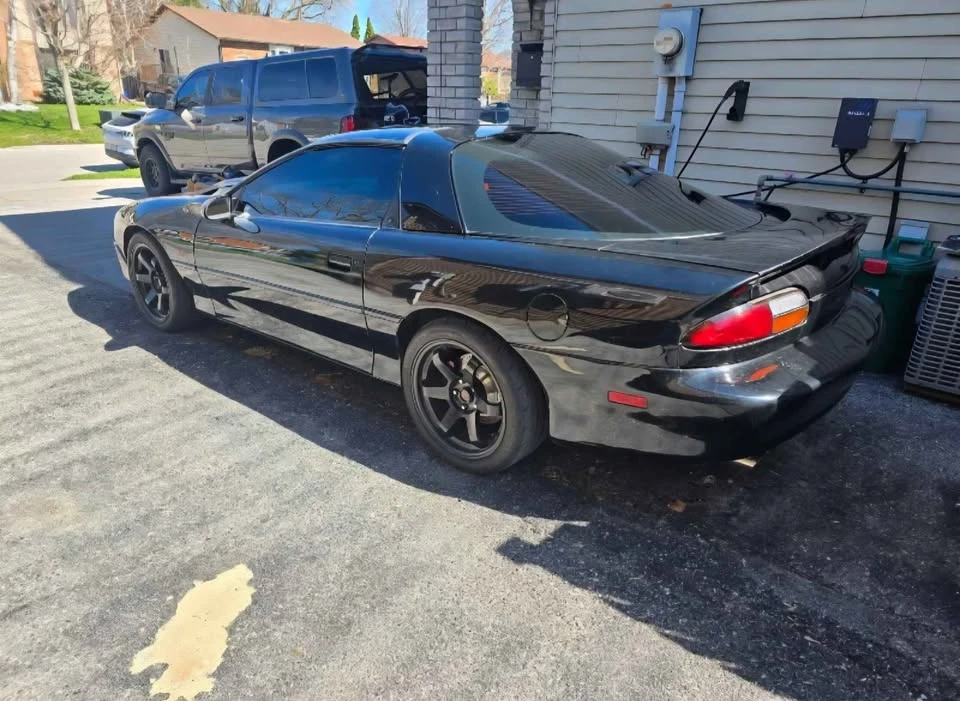 2000 Chevrolet Camaro 4th Gen - Image 2 of 8