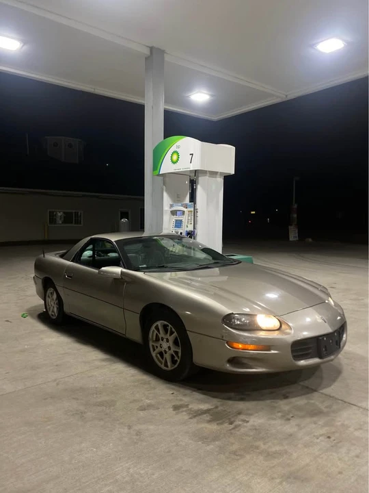 2000 Chevrolet Camaro 4th Gen - Image 3 of 6