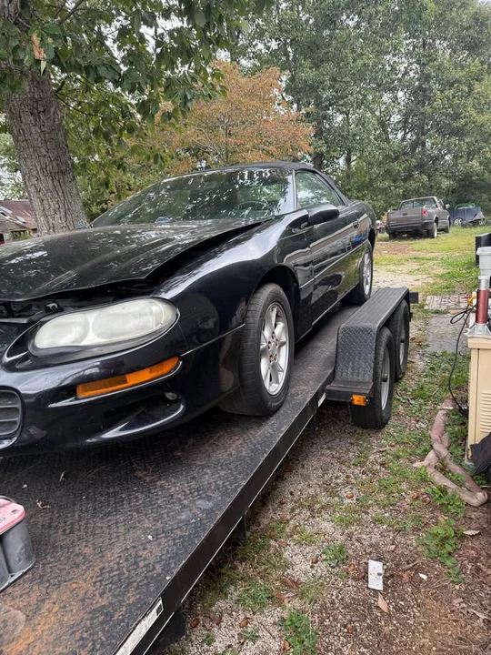 2000 Chevrolet Camaro 4th Gen - Image 2 of 7
