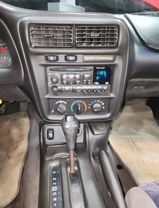 2000 Chevrolet Camaro 4th Gen - Image 18 of 20