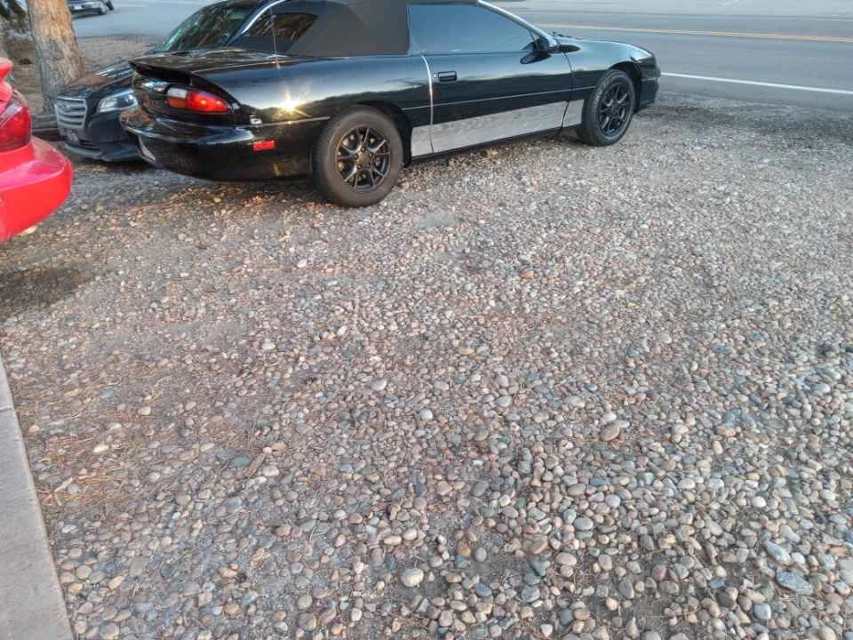 2000 Chevrolet Camaro 4th Gen - Image 2 of 5