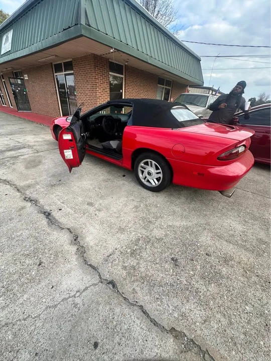 2000 Chevrolet Camaro 4th Gen - Image 2 of 2