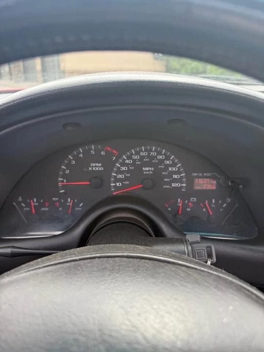2000 Chevrolet Camaro 4th Gen - Image 8 of 8