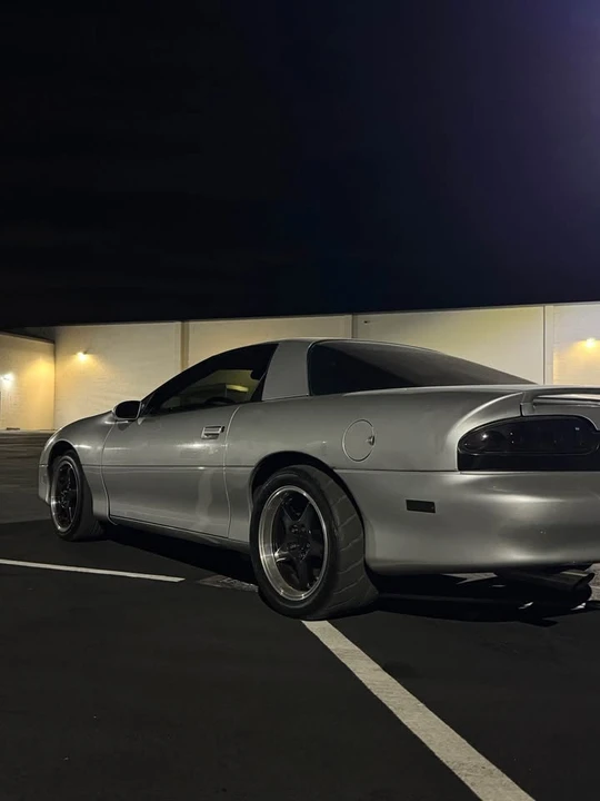 2000 Chevrolet Camaro 4th Gen - Image 3 of 7