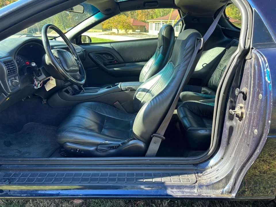 2000 Chevrolet Camaro 4th Gen - Image 10 of 20