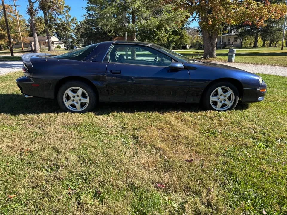 2000 Chevrolet Camaro 4th Gen - Image 7 of 20