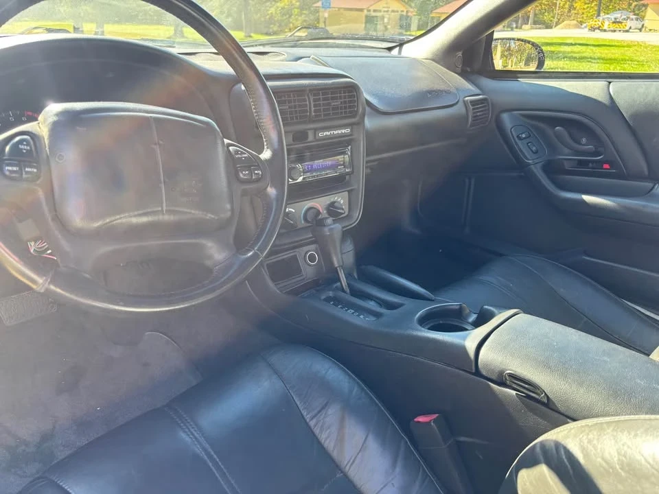 2000 Chevrolet Camaro 4th Gen - Image 11 of 20