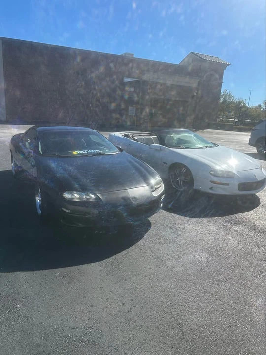 2000 Chevrolet Camaro 4th Gen - Image 2 of 4