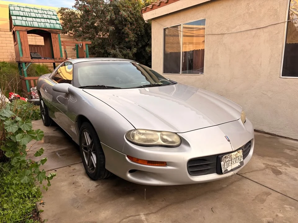 2000 Chevrolet Camaro 4th Gen - Image 2 of 6