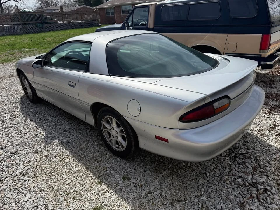 2000 Chevrolet Camaro 4th Gen - Image 5 of 15