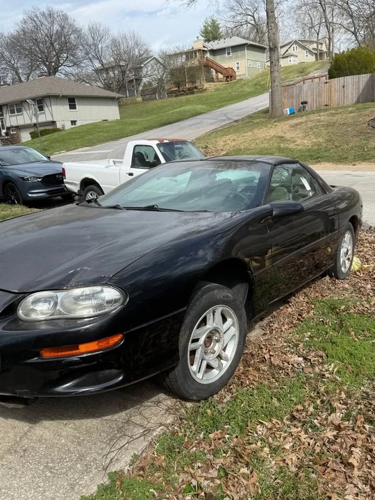 2000 Chevrolet Camaro 4th Gen - Image 3 of 9