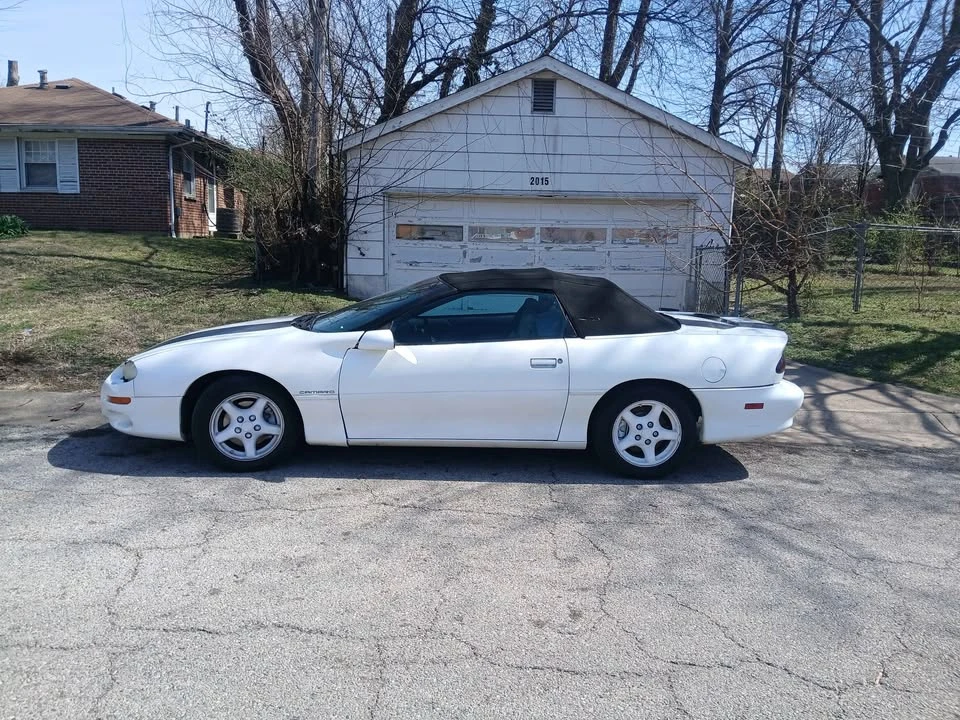 2000 Chevrolet Camaro 4th Gen - Image 2 of 6