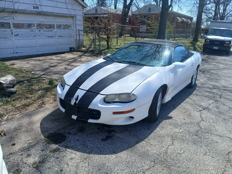 2000 Chevrolet Camaro 4th Gen - Image 3 of 6