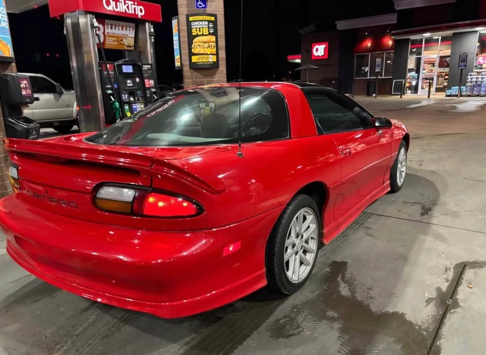 2000 Chevrolet Camaro 4th Gen - Image 4 of 7