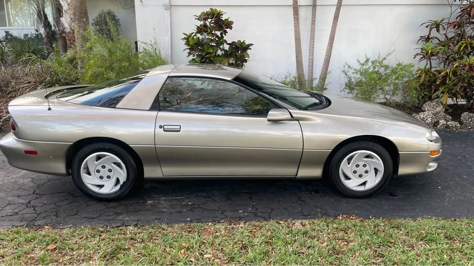 2000 Chevrolet Camaro 4th Gen - Image 6 of 11