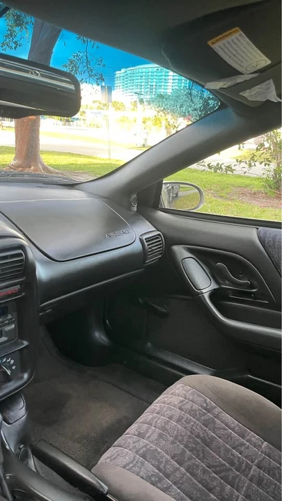 2000 Chevrolet Camaro 4th Gen - Image 10 of 11