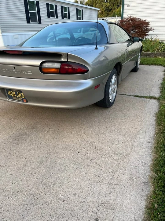 2000 Chevrolet Camaro 4th Gen - Image 7 of 19