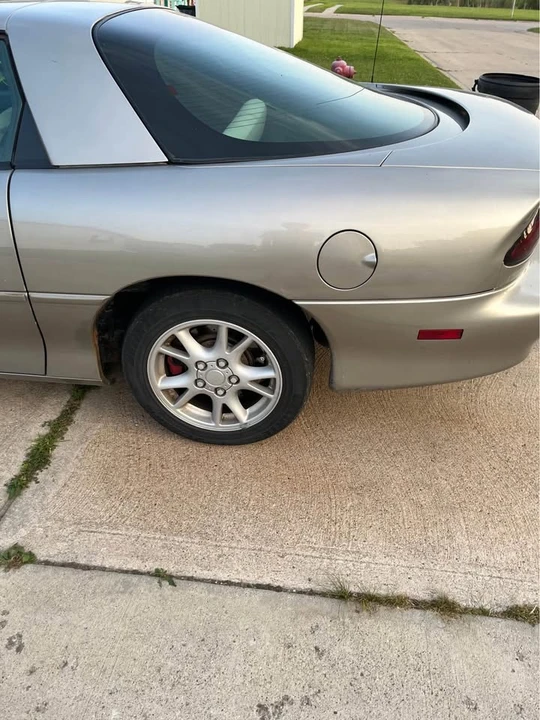 2000 Chevrolet Camaro 4th Gen - Image 4 of 19