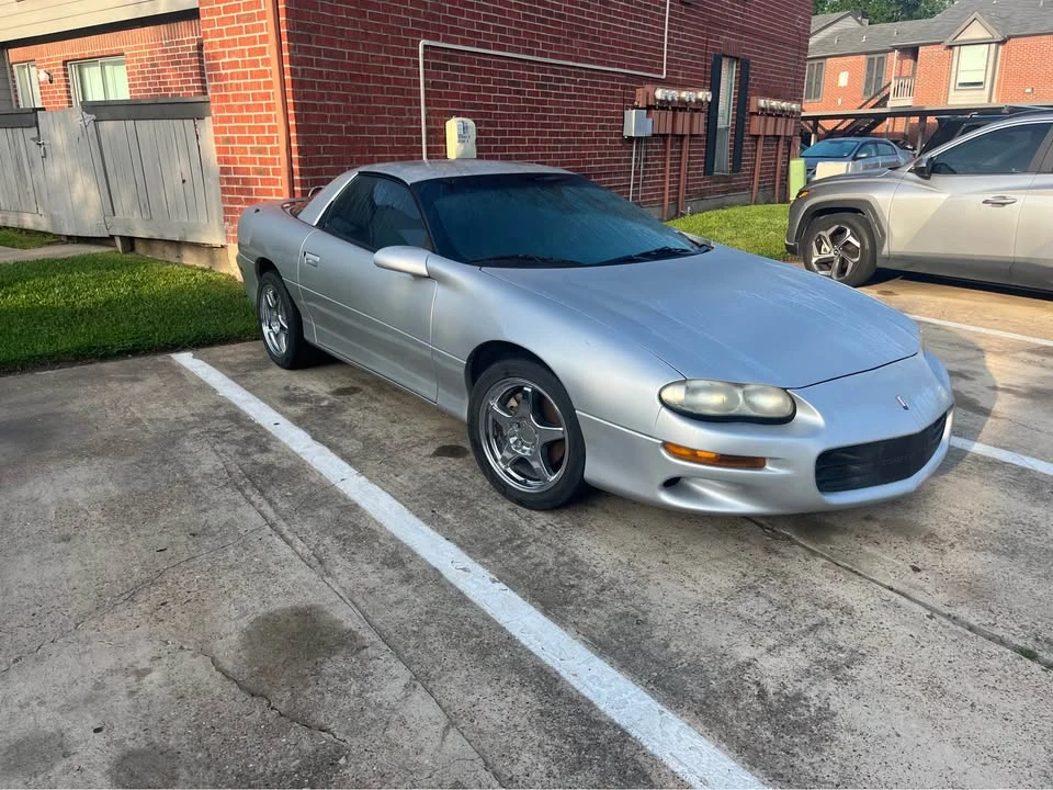 2000 Chevrolet Camaro 4th Gen - Image 4 of 9