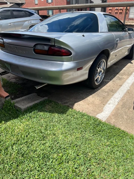 2000 Chevrolet Camaro 4th Gen - Image 6 of 9